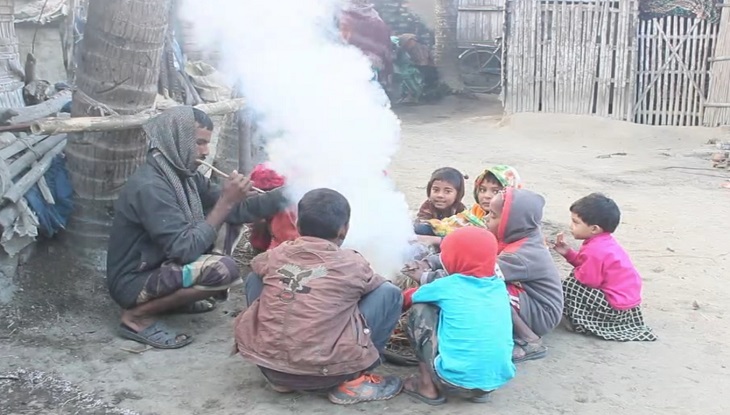 হাড়কাঁপানো শীতে কাঁপছে চুয়াডাঙ্গা