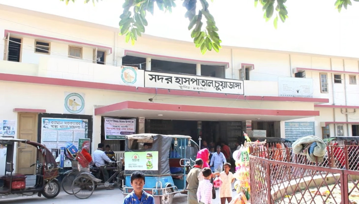 সকাল থেকে দাঁড়িয়ে ১২টায়ও পাইনি চিকিৎসকের দেখা