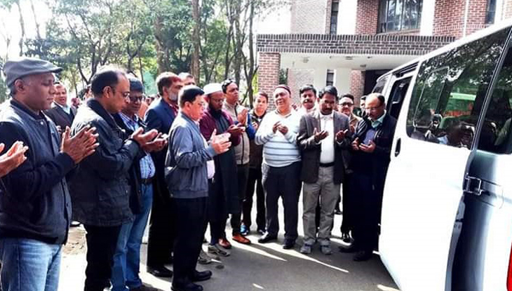 শাবিপ্রবির পরিবহন বহরে নতুন অ্যাম্বুলেন্স ও মাইক্রোবাস