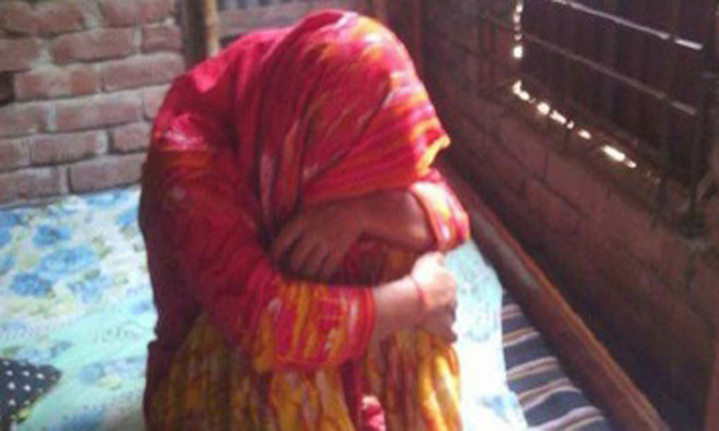 ৮০ হাজার টাকায় ধর্ষণ মামলা রফা, অর্ধেক পুলিশের!