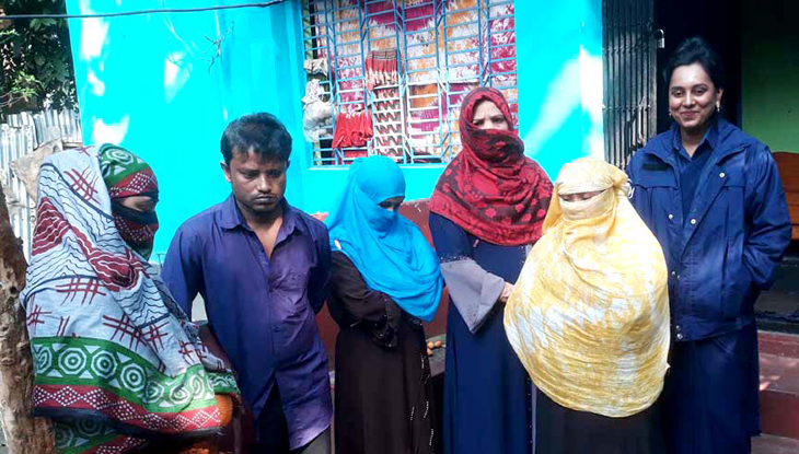 অসামাজিক কাজে লিপ্ত থাকায় নারীসহ আটক ৫