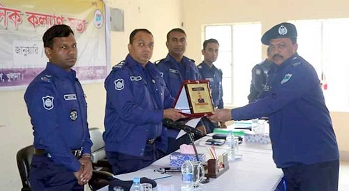 পাইকগাছা থানা আবারো খুলনা জেলার মধ্যে শ্রেষ্ঠ