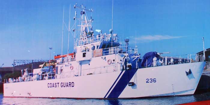 ভারতীয় কোস্টগার্ডের দুটি যুদ্ধ জাহাজ ৩ দিনের শুভেচ্ছা সফরে আজ মোংলায় আসছে