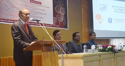 সত্য কথা ও সময়ানুবর্তীতা জীবনকে সাফল্যের পথে নিয়ে যায় : খুবি উপাচার্য