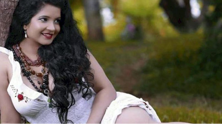 হাই-প্রোফাইল দেহ ব্যবসায় যোগ দিয়েছেন অভিনেত্রী