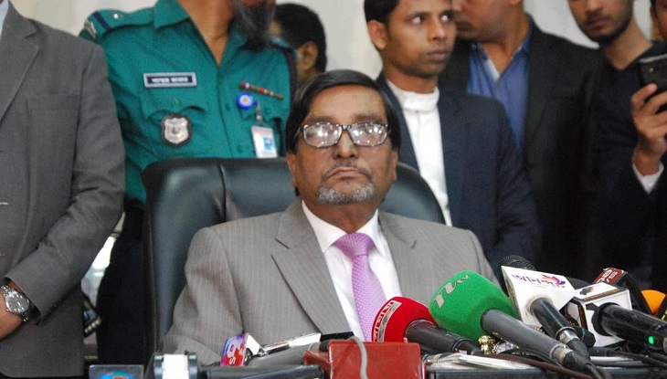 ব্যবস্থা না নিলে সংকট নিরসন হবে না : ইসি মাহবুব