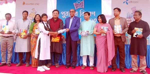 বইপড়ার জন্য খুলনার তিন হাজার তিনশত ৪১ শিক্ষার্থীকে পুরস্কার প্রদান