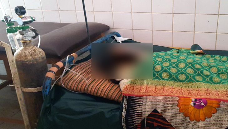 হাসপাতালে কাতরাচ্ছে ধর্ষণে অন্তঃসত্ত্বা স্কুলছাত্রী