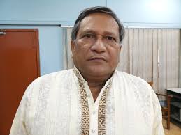 চলন্ত ট্রেনে উঠতে গিয়ে প্রাণ গেল খুবির প্রফেসর মিজানুরের