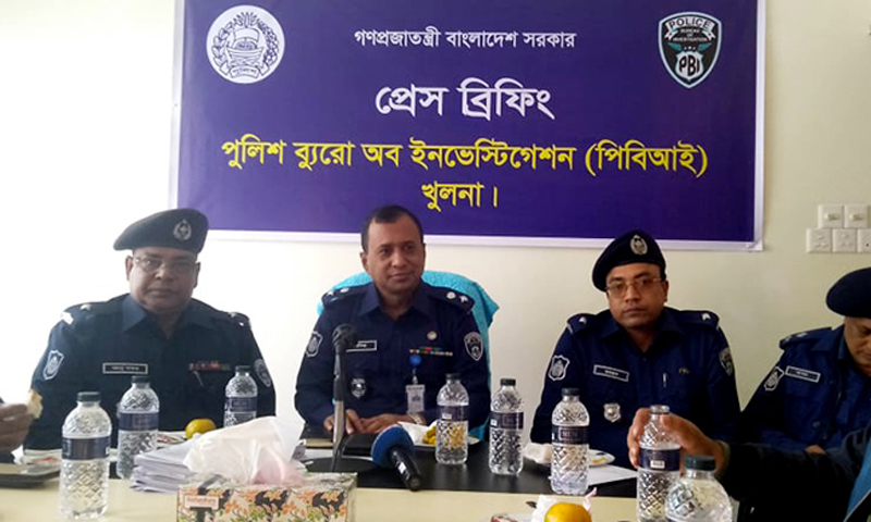 থানায় ৫ পুলিশের বিরুদ্ধে সেই নারীকে গণধর্ষণের প্রমাণ পায়নি পিবিআই