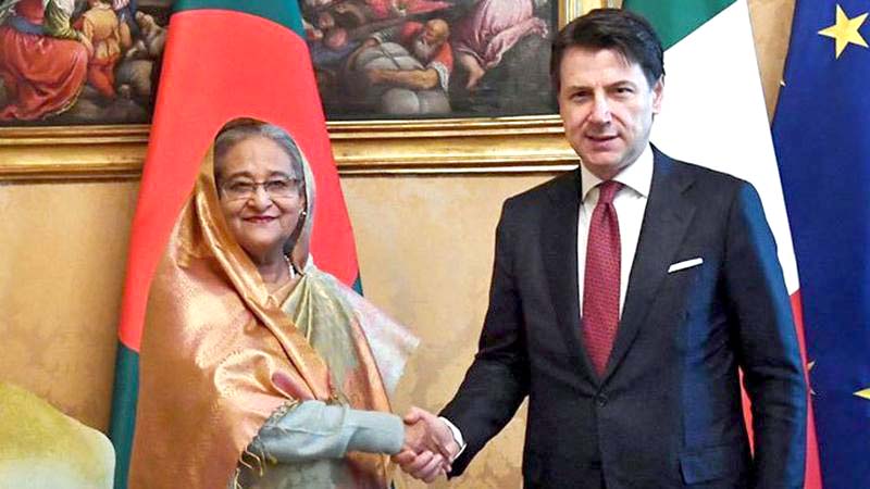 ইতালিতে অবৈধ শ্রমিকদের দরজা বন্ধ, বাজার খুলছে বৈধপথে