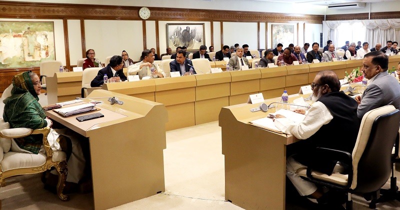 করোনাভাইরাস ঠেকাতে প্রধানমন্ত্রীর বিশেষ নির্দেশনা