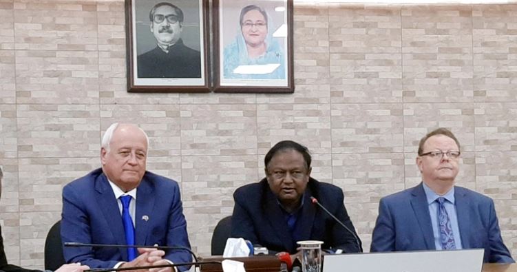 শিগগির পেঁয়াজের কেজি ৫০ টাকায় নামবে, আশা বাণিজ্যমন্ত্রীর