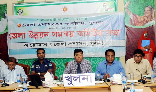 বিদেশ ফেরৎ ব্যক্তিদের বাধ্যতামূলক কোয়ারেন্টিনে থাকতে হবে : খুলনা জেলা প্রশাসক