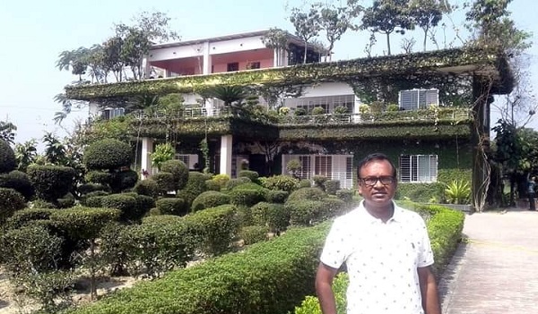 ঢাকাই থাকা আমিনুল ইসলামের শৈলকুপার বাড়িটি এখন “গাছবাড়ি” নামে পরিচিত