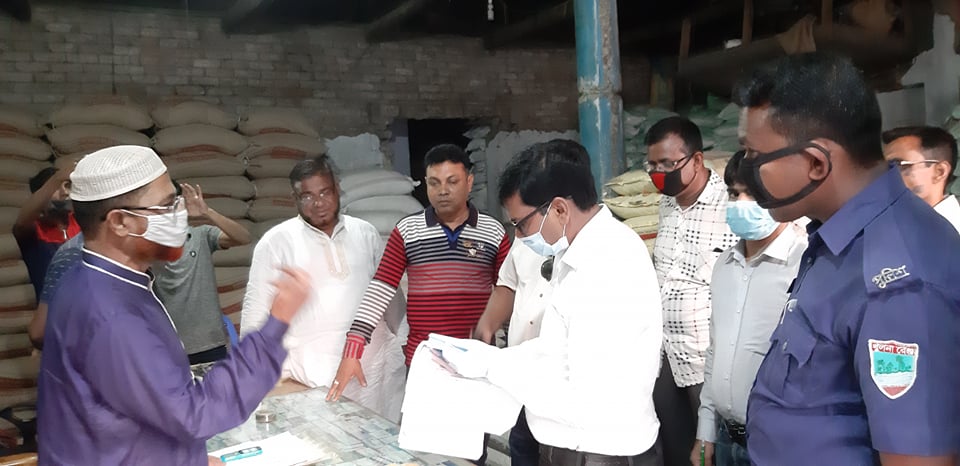 শার্শায় ভ্রম্যমান আদালতের অভিযানে ১ লক্ষ ৬৫ হাজার টাকা জরিমানা