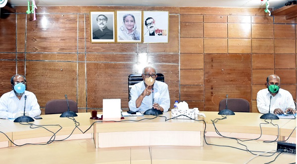 সকলকে স্বাস্থ্য পরিচর্যা ও পরিচ্ছন্ন পরিবেশ তৈরীর অভ্যাস গড়ে তুলতে হবে-সিটি মেয়র