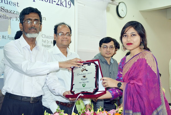 কুয়েটের ইসিই বিভাগের শিক্ষার্থীদের নবীন বরণ ও বিদায় অনুষ্ঠিত