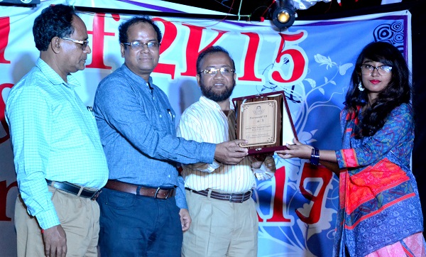 কুয়েটের রোকেয়া হলের শিক্ষার্থীদের নবীন বরণ ও বিদায় সংবর্ধনা অনুষ্ঠিত