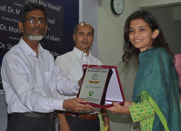 কুয়েটের আইইএম বিভাগের শিক্ষার্থীদের নবীন বরণ ও বিদায় অনুষ্ঠিত