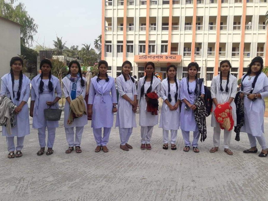 শুদ্ধস্বরে জাতীয় সংগীত প্রতিযোগিতায় খুলনা বিভাগীয় পর্যায়ে তালা মহিলা কলেজ চ্যাম্পিয়ন