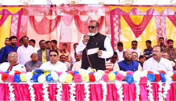 বিশ্বে দ্রুত পরিচিত হতে খেলা অগ্রণী ভূমিকা রাখে: মোজাম্মেল হক