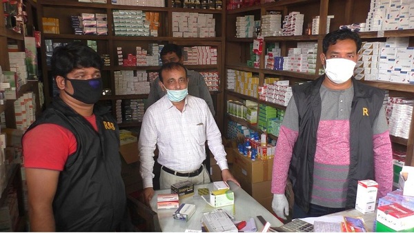 ঝিনাইদহে বিপুল পরিমান নকল ঔষধ জব্দ, ২ জনকে জরিমানা