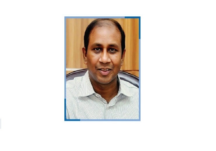 বিশ্ব বিপর্যস্ত, মানুষকে বাঁচাতে ঘরে থাকুন