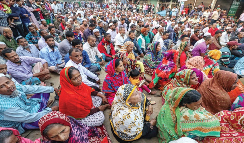 কষ্টে আছে খুলনার পাটকল শ্রমিকরা