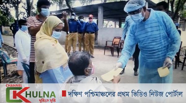 মাগুরায় ৬ শতাধিক দুস্থ পরিবারের মাঝে প্রধানমন্ত্রীর উপহার সামগ্রী বিতরন