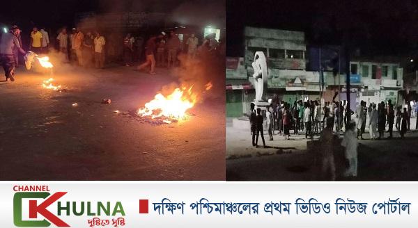 বকেয়া মজুরী দাবিতে খালিশপুর জুট মিলের উৎপাদন বন্ধ; সড়ক অবরোধ ও ভাংচুর