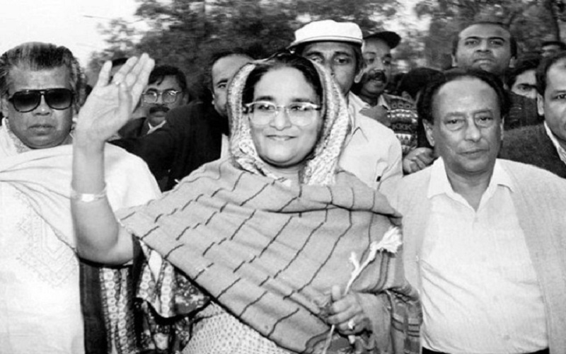 শেখ হাসিনার স্বদেশ প্রত্যাবর্তন দিবস আজ