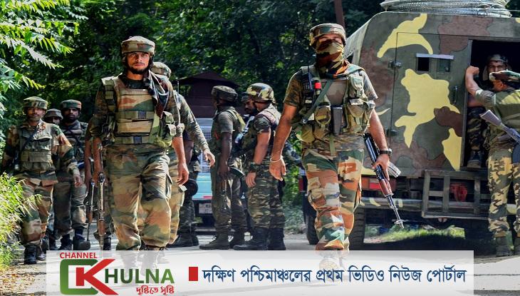 কাশ্মীরে স্বাধীনতাকামীদের হামলায় শিশুসহ সেনার মৃত্যু