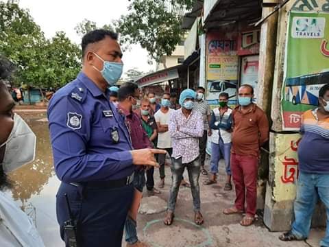 আজ থেকে বাগেরহাট জেলা প্রশাসন কঠোর অবস্থানে, বাইরে বের হলে কঠিন শাস্তি