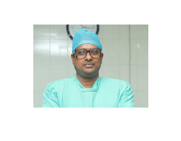 ডা. বিষ্ণুপদ সাহা’র সুস্থতা কামনায় খুলনা সোসাইটি