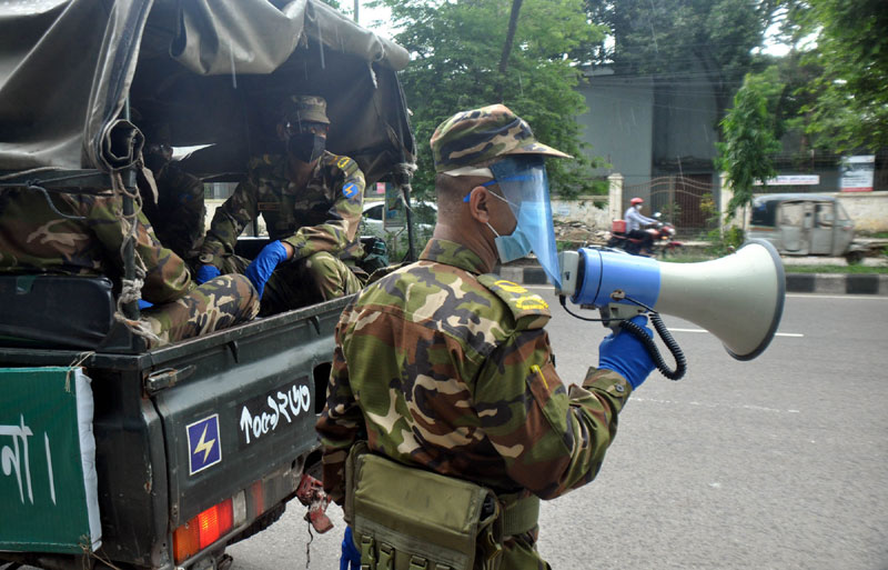 সশস্ত্র বাহিনীর বর্তমান-সাবেক ৪১৫৭ সদস্য করোনায় আক্রান্ত, মৃত্যু ২৬