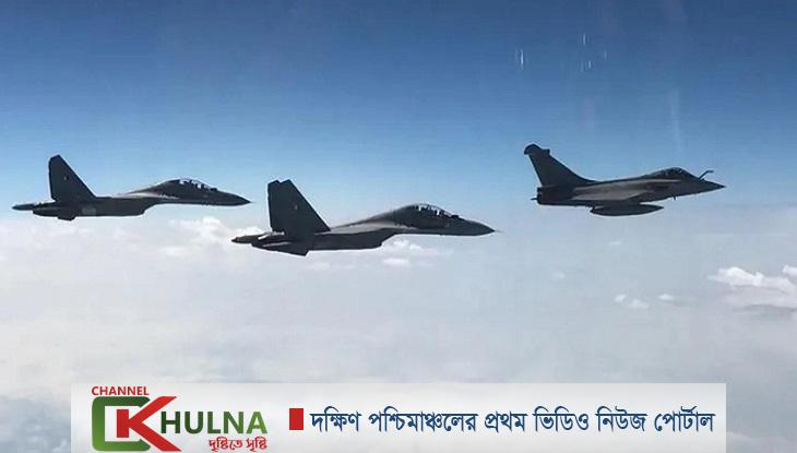 ফের উত্তপ্ত সীমান্ত, ঘাঁটিতে যুদ্ধবিমান-হেলিকপ্টার বাড়াচ্ছে ভারত