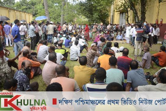 খুলনায় আন্দোলনরত পাটকল শ্রমিকদের কর্মসূচি স্থগিত