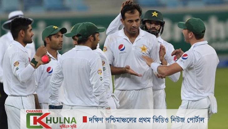 টেস্ট দলে ওয়াহাব-সরফরাজ