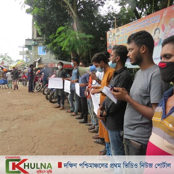 মোড়েলগঞ্জে নিরাপদ সড়ক নিশ্চিত করনে সচেতনতা মূলক প্রচার অভিযান