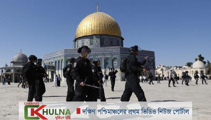 পবিত্র আল-আকসা মসজিদে ইহুদিদের ধর্মীয় অনুষ্ঠান উদযাপন!