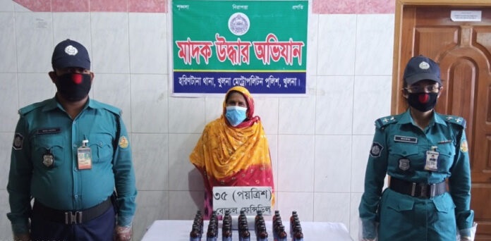 মাদক দ্রব্য সহ ১০ মাদক ব্যবসায়ী গ্রেফতার