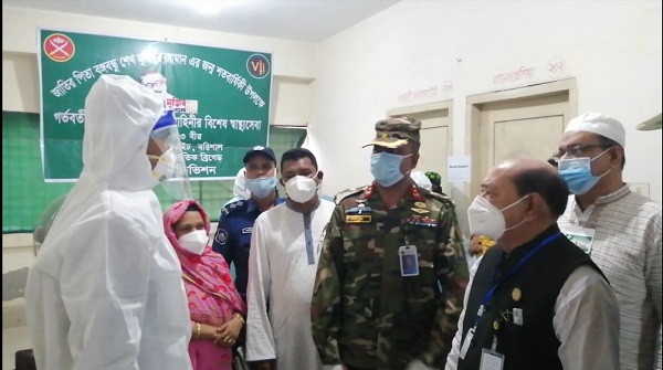 বাগেরহাটে তিন শতাধিক গর্ভবতী মাকে বিনামূল্যে স্বাস্থ্য সেবা প্রদান করল সেনাবাহিনী