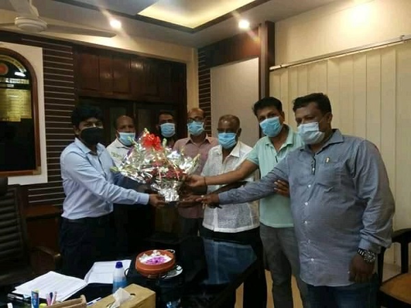 বটিয়াঘাটা ইউএনও’র সাথে নব নির্বাচিত প্রেসক্লাব নেতৃবৃন্দের সৌজন্য সাক্ষাৎ