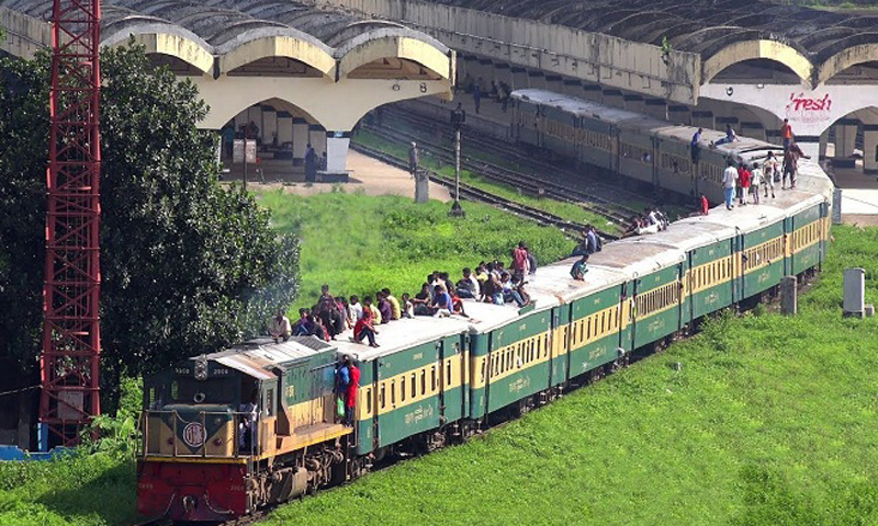 জাতীয় পরিচয়পত্রসহ ট্রেন ভ্রমণের সিদ্ধান্ত বাতিল