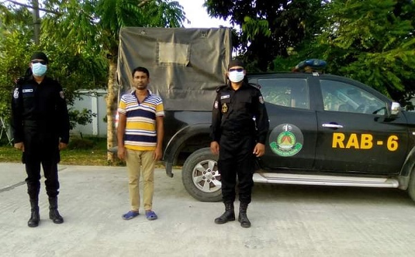 মোল্লাহাটে র‌্যাবের অভিযানে ৩৪৫পিচ ইয়াবাসহ মাদক কারবারি আটক