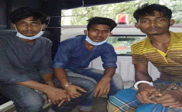 তালায় তিন মাদকসেবীকে এক বছরের কারাদন্ড দিয়েছে ভ্রাম্যমান আদালত