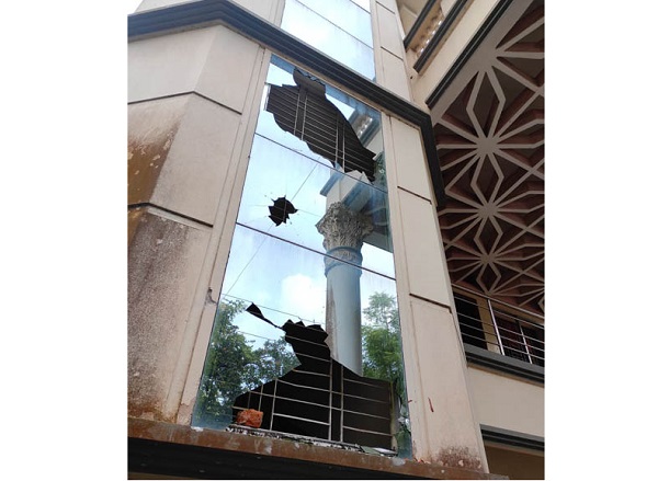 যশোরে বিএনপির ৫ নেতার বাড়িতে হামলার অভিযোগ