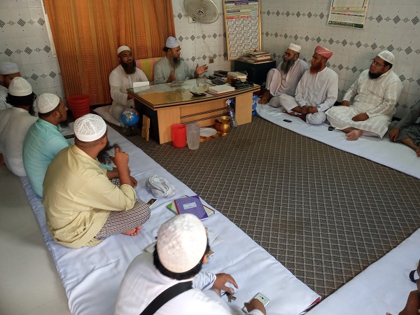 জাতীয় ওলামা মাশায়েখ আইম্মা পরিষদ খুলনা মহানগর শাখার মাসিক সভা অনুষ্ঠিত