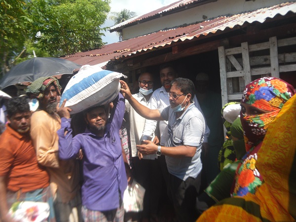 শেখ হাসিনা সরকারের আমলেই জেলেরা পাচ্ছেন খাদ্য সহায়তা: চেয়ারম্যান বাচ্চু